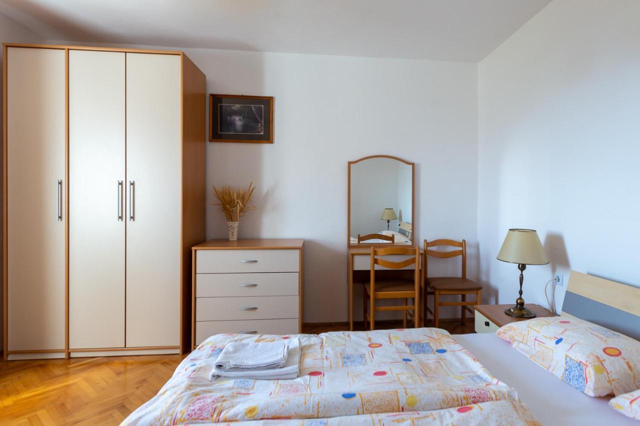 Apartments And Rooms Jeselnik Portorož Dış mekan fotoğraf